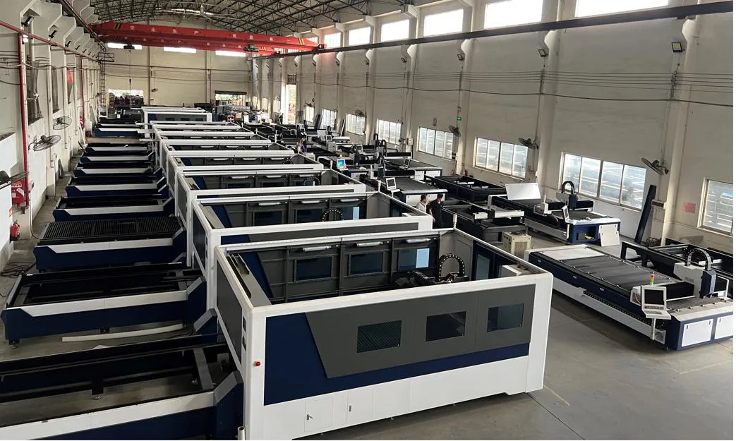 CNC Glorious Fiber Laser Cutting Machine Price 1mm 5mm 20mm Stainless Steel Laser Cutting Machine